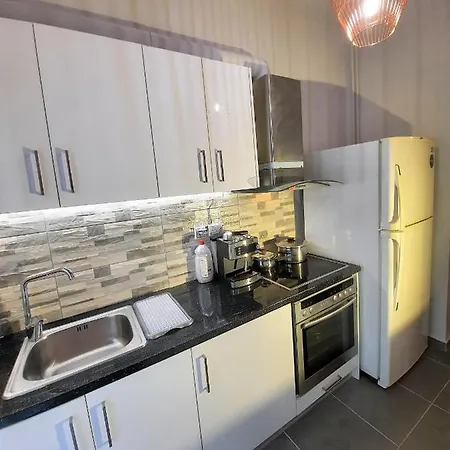 Apartment Center Next To Metro & Close To Acropolis *
