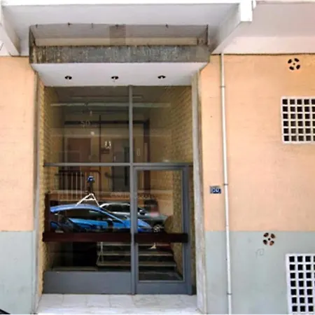 Apartment Center Next To Metro & Close To Acropolis