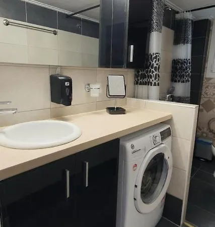 Apartment Center Next To Metro & Close To Acropolis *